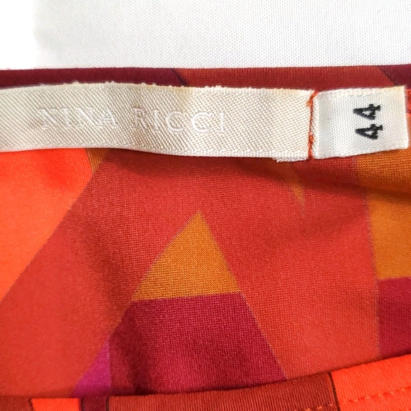 Nina Ricci colorful print sleeveless blouse - Picture 6 of 7